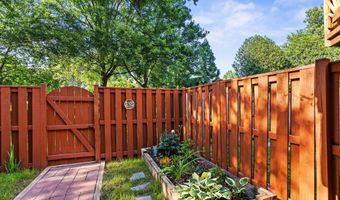 43264 CLEARNIGHT Ter, Ashburn, VA 20147