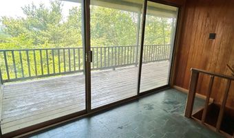53 LEIGH Ct, Basye, VA 22810
