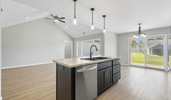 111 Sunset Dr, Avilla, IN 46710