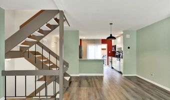 99 BURNING TREE Ln, Reading, PA 19607