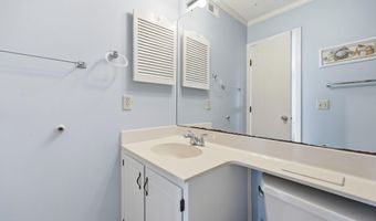 1904 E Fort Macon Rd 252, Atlantic Beach, NC 28512