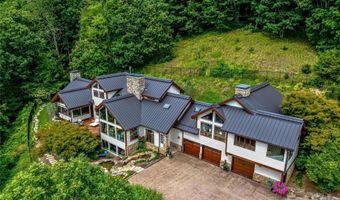 10 Beaverbrook Ct, Asheville, NC 28804