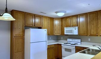 2511 Bristol Dr 204, Ames, IA 50010