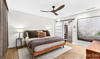 48 Woodvale Ave, Asheville, NC 28804