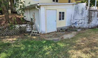 551 N Washington St, Bloomfield, IN 47424