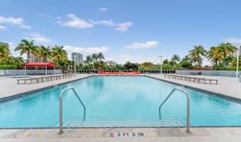 3625 N Country Club Dr 1604, Aventura, FL 33180