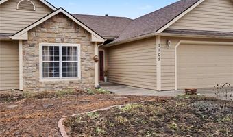 1105 Chapel St, Baldwin City, KS 66006