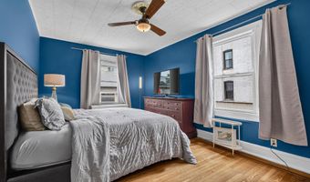 9 LINCOLN Pkwy, Bayonne, NJ 07002