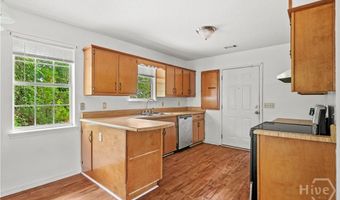 85 Waters Ave, Allenhurst, GA 31301