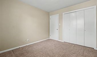 345 Lakeside Dr, Altus, OK 73521