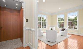 6005 ROOSEVELT St, Bethesda, MD 20817