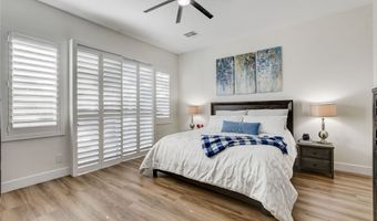 11251 La Madre Ridge Dr, Las Vegas, NV 89135