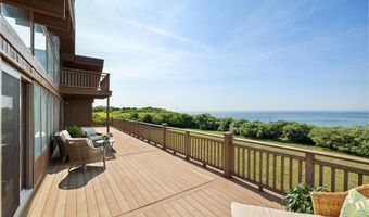 1035 Mohegan Trl, Block Island, RI 02807