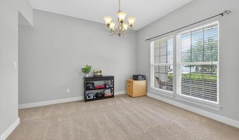 688 Stoney Creek Ln, Ballwin, MO 63021