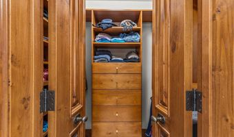 520 W Smuggler St, Aspen, CO 81611