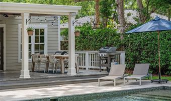 1207 W NEW HAMPSHIRE St, Orlando, FL 32804