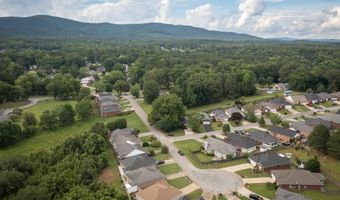 1501 HOLLY BERRY Way, Anniston, AL 36207