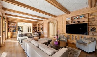 31 Rio Vista Dr, Alpine, NJ 07620