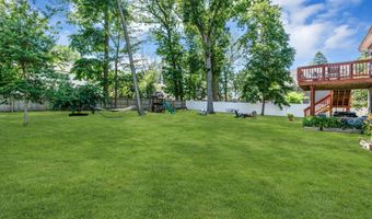 127 Oakland Ave, Atlantic Highlands, NJ 07716