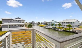 1013 St John Ct, Rockport, TX 78382
