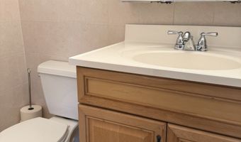 6 Rose Ln 6-53, Danbury, CT 06811