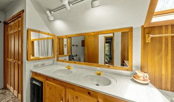 953 Mushroom Ln, Bayfield, CO 81122