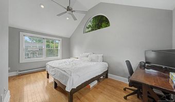 26 George St, Allendale, NJ 07401