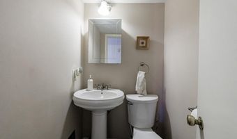 6570 Wright Rd, Atlanta, GA 30328