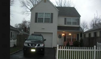 90 Monmouth Ave, Middletown, NJ 07748