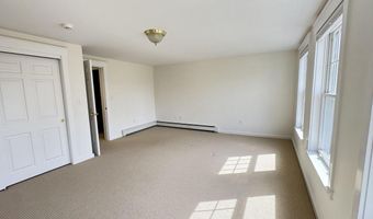 480 Maple Hill Rd, Auburn, ME 04210