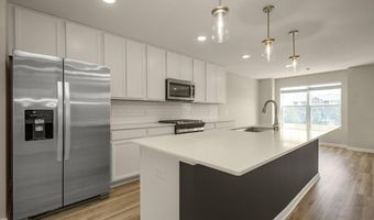 5860 156th St W, Apple Valley, MN 55124
