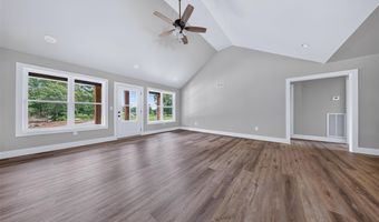 2797 Dennis Corinth Rd, Auburn, KY 42206