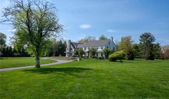 1806 APPLE TREE Ln, Bethlehem, PA 18015