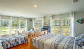 1678 Alligator Dr, Alligator Point, FL 32346