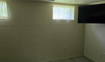 309 5th St SW, Austin, MN 55912