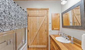 310 Rocky Woods Ln, Bigfork, MT 59911