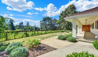 875 White Cottage Rd N, Angwin, CA 94508