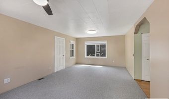 326 Arthur St, American Falls, ID 83211