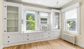 28 Davenport St, Augusta, ME 04330