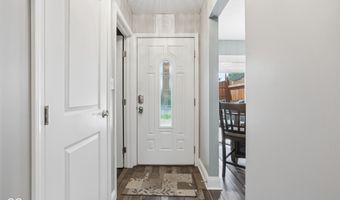 5158 Coppertree Ln, Avon, IN 46123