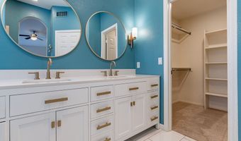 2190 S Navajo Way, Chandler, AZ 85286