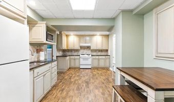 1042 AVERY CREEK Dr, Woodstock, GA 30188