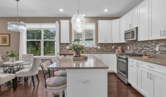 66 Butler Dr, Barnegat, NJ 08005