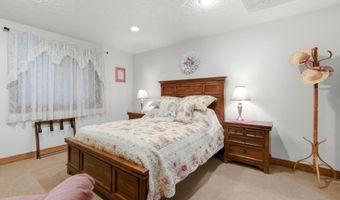 418 Hanaford Rd, Blanchard, ID 83804