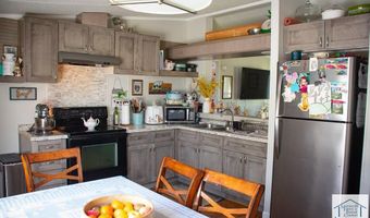 7725 Medical Center Rd, Axton, VA 24054