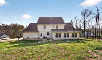 692 N Parker Ln, Bloomfield, IN 47424