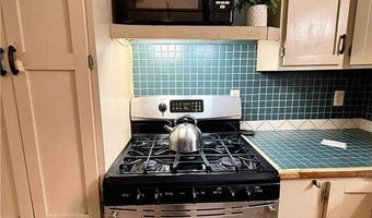 22 Dexter Rock Way, Lincoln, RI 02865