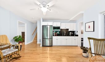 153 Skyview Cir, Asheville, NC 28804
