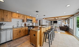 195 E Side Dr, Alton, NH 03809