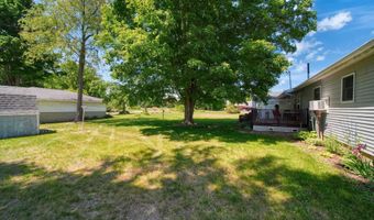 2978 Lee Marie Dr, Adrian, MI 49221